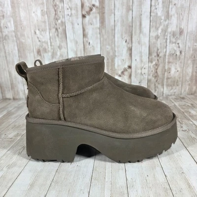 Botas UGG Clásicas Ultra Mini Plataforma Taupe Gamuza Piel de Oveja Forradas Mujeres Talla 9 Foto 1 de 4