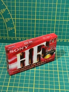 Cassette vintage Sony HF 60 min à polarisation normale - Photo 1/2