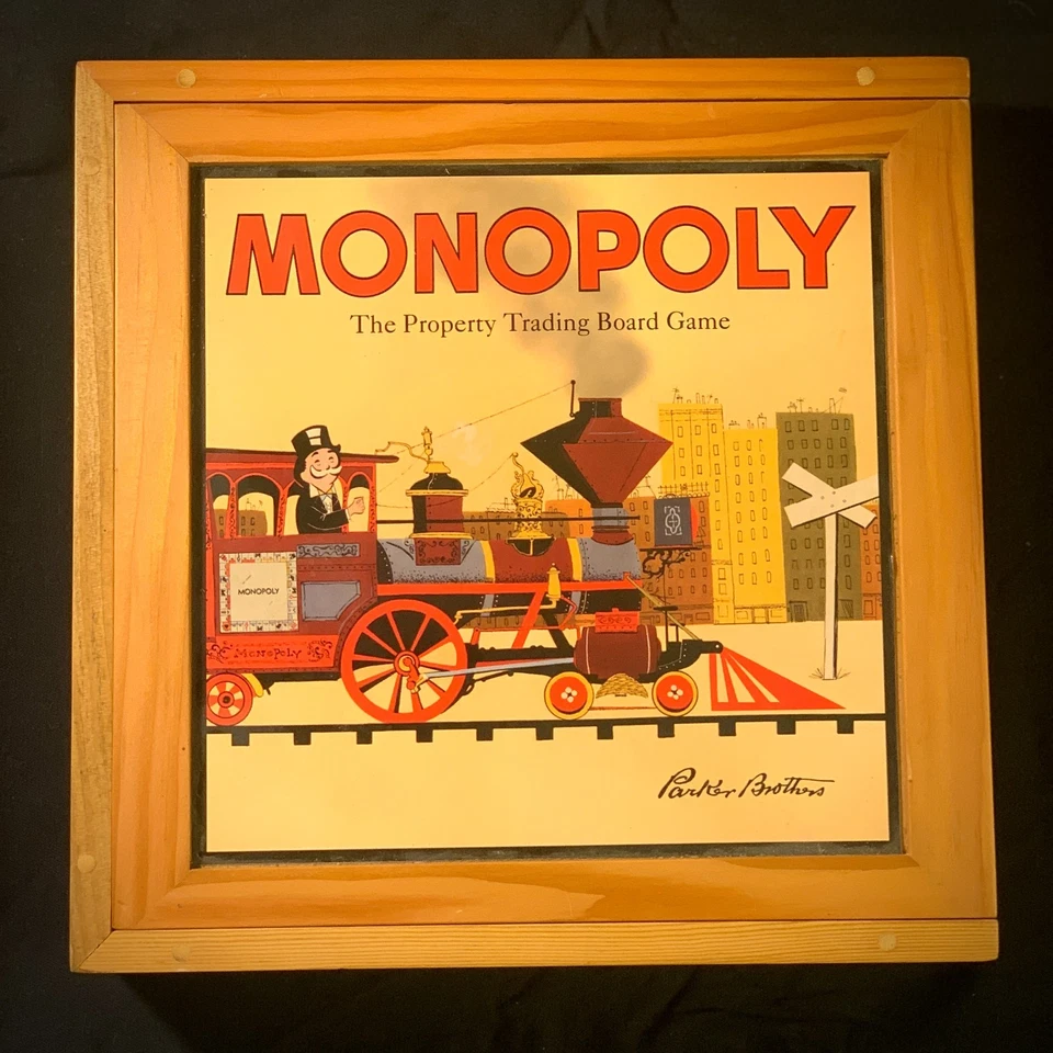 Monopoly: Nostalgia 1930'S Wooden Retro Set - Special Edition Board Game 2003 - Image 1 of 4