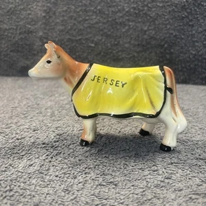 Jersey Brown Cow Ornament with Yellow Rug Marked N J - 5.5 Inch Long - Picture 1 of 8