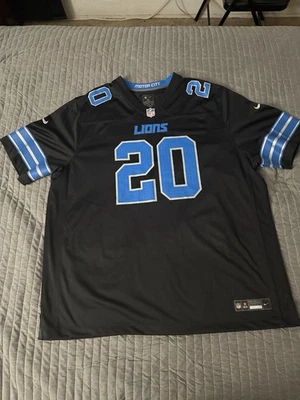 Футболка игровая Detroit Lions Barry Sanders No20 Nike черная альтернатива 2025 NFL - Изображение 1 из 4