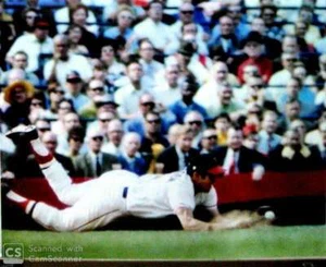 BROOKS ROBINSON UNSIGNED BALTIMORE ORIOLES 8X10 PHOTO HOF83 #4 - Picture 1 of 1