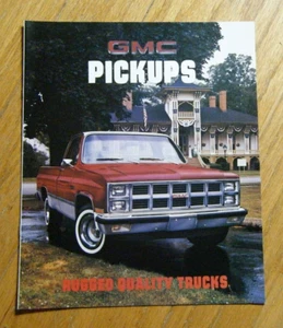 Collectible Vintage 1981 Ford Courier Original Sales Brochure - Picture 1 of 2