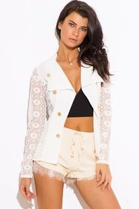 8-button blazer by San Julian - White, Size Medium - Picture 1 of 7