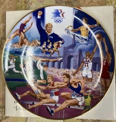 NUEVO 1984 Juegos Olímpicos de Los Ángeles Plato de porcelana fina Estrellas en movimiento Caja original Foto 1 de 4