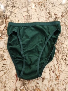 True Vintage Victoria Secret Hi Leg Brief Panties 100% Cotton Size Medium Green - Picture 1 of 3