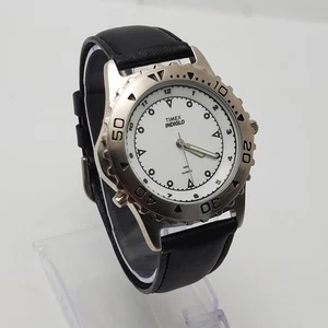 Reloj analógico vintage Timex Indiglo WR 30M CLÁSICO CUARZO para hombre - Imagen 1 de 11