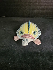 Fischietto tartaruga ceramica italiana fatto a mano 4" Bonfrate Grottaglie-TA, Italia - Foto 1 di 8