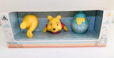 Juego de 3 ganchos de pared Winnie the Pooh con "HUNNY POT" Disney Nuevo en paquete Foto 1 de 3