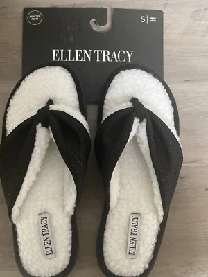 Women’s Thong Slippers Size S 6/7 Ellen Tracy Black Memory Foam Faux Fur - Image 1 of 3