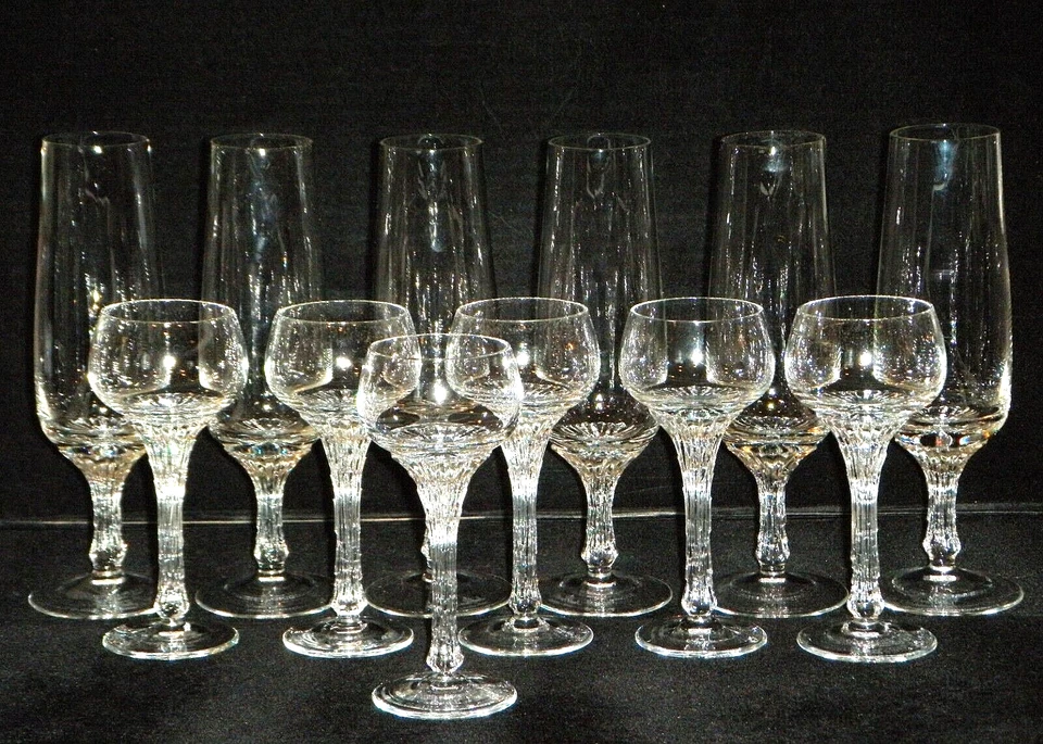 RARE "Split" by ROSENTHAL Studio Linie CRYSTAL Champagne Flutes & Sherry Glasses - Image 1 of 4