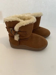 GARANIMALS Boots Toddler Girls Size 5 Heart Shaped Buckle Insulated Kids Shoes - Picture 1 of 4