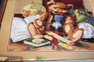 Bucilla Edlepoint Kit 14x12" 2002 Wolle Garn Die meisten Nähte sind gemacht - Bild 1 von 3