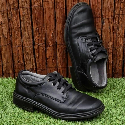 CLARKS INFINITY PREMIUM LEATHER BLACK SCHOOL SHOES US 5 UK 4 EU 37 22.9CM - Image 1 of 4