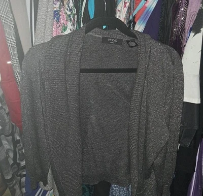 Verve Ami Metallic Gray Open Front Cardigan – Size L Foto 1 de 3