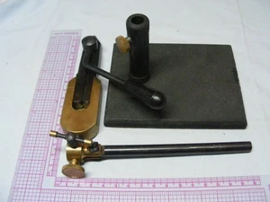 6. 18cm Spring Action VICE with Pedestal Base for Fly Tying. - Picture 1 of 5