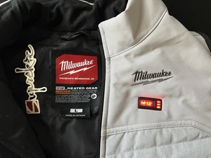 Milwaukee Women's M12 12V Lithium-Ion Cordless Axis Gray Heated Vest F300G-21L - Picture 1 of 6