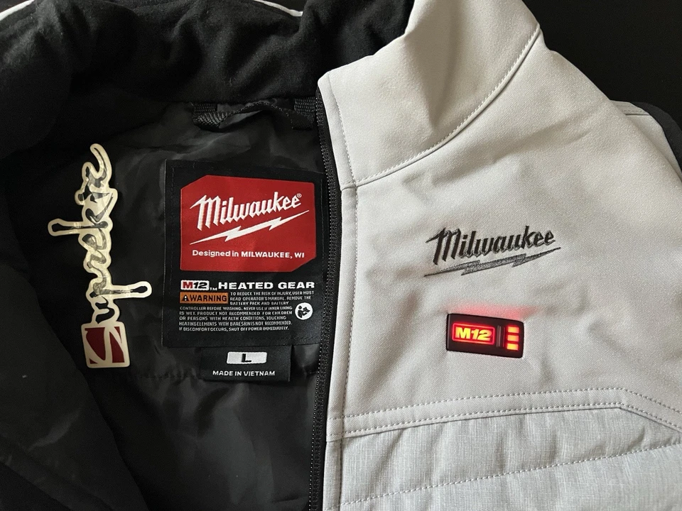 Milwaukee Women's M12 12V Lithium-Ion Cordless Axis Gray Heated Vest F300G-21L - Image 1 of 4