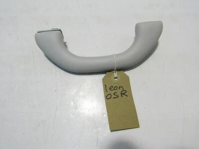 SEAT LEON FR 2017-20 OFFSIDE/RIGHT REAR INTERIOR GRAB HANDLE (5 DOOR)      P4829 - Image 1 of 4