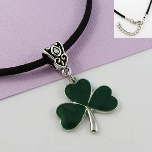 St Patricks Shamrock Clover Leaf Charm Pendant Necklace 46cm Faux Suede - Picture 1 of 1