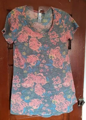 LULAROE Women's XXS Gray Red Heathered Polyester Rayon Cotton Classic Tee Shirt - Image 1 of 4