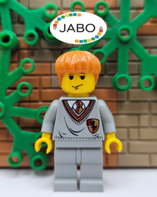 (S2/8/5) Lego Harry Potter hp007 Ron Weasley Gryffindor Torso no Cape 4709