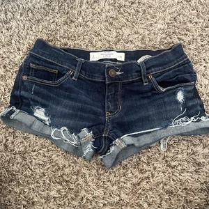 Abercrombie & Fitch Denim kurze Shorts Gr. 2 - Bild 1 von 4