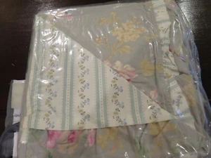 One Liz Claiborne Penelope Std. Size Pillow Sham 100% Cotton New In Orig. Pkg. - Picture 1 of 6