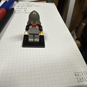 LEGO MINIFIGURE CASTLE SCALE MAIL USED CONDITION CAS159!! - Picture 1 of 3