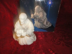 Avon Nativity Collectibles - Magi - Melchior Figurine - Picture 1 of 3