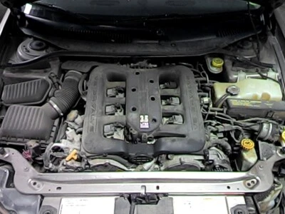 Chrysler Concorde 2002 condensador de aire acondicionado Foto 1 de 4