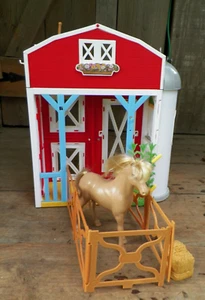 Barbie Sweet Orchard Farm Barn - Horse - Paddock - Used Great Condition - Picture 1 of 12