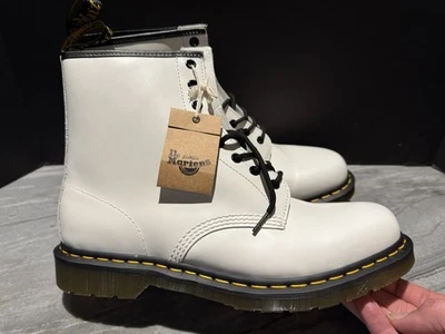 Dr Martens 8 Eye Smooth Leather Boots White Size Men 13 Ladies 14 New No Box - Image 1 of 4