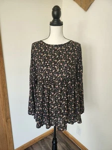 White Birch Black Boho Floral Peplum Shirt - Picture 1 of 4