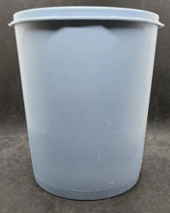 Vintage Tupperware Kanister blau 807-8 - Bild 1 von 3