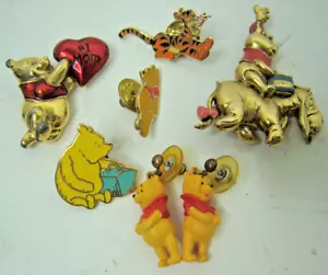 Lotto 6 spille e orecchini vintage Disney Winnie the Pooh and Friends Tigro anni 90 - Foto 1 di 14