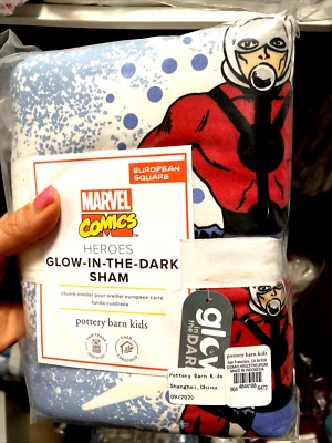 Granero de cerámica MARVEL Vengadores Disney ALMOHADA Falsa Regalo Escuela Niño Vacaciones Regalo Niño Foto 1 de 4