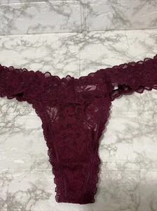VICTORIA'S SECRET SPITZEN-TANGA. $ 6,99/JE. NEU MIT ETIKETT - Bild 1 von 4