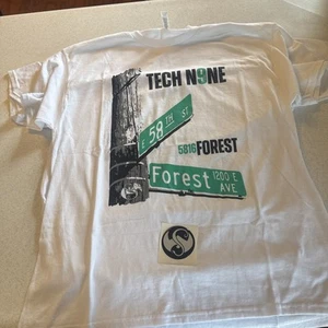Strange Music Tshirt XL Tech N9ne 5816 Forest 2025 Brandneu Selten mit Sticker - Bild 1 von 7