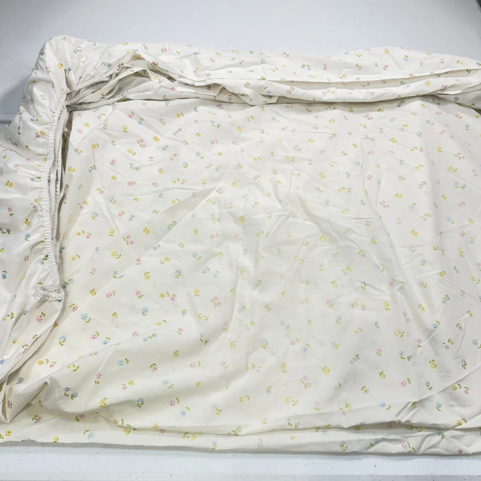 vintage wamsutta queen fitted sheet multi colored floral small all over mcm - Image 1 of 4