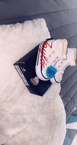 Infant Converse Chuck Taylor - Picture 1 of 1