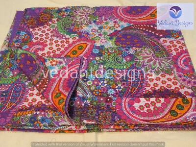 Manta acolchada de algodón hecha a mano Indian Paisley Queen Kantha Gudari Foto 1 de 4