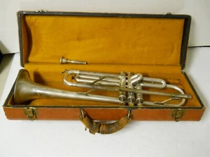 Corneta de trompeta vintage de finales de 1940 York Baronet chapada en plata latón Bb # 147887 - Imagen 1 de 12