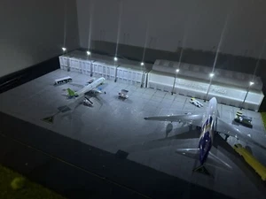 1/400 Custom Airport (Read Description) - Picture 1 of 7