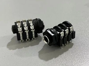 1pcs 1/4" TRS Point to Point Solder Audio MIC JACKS for GUITAR EFFECTS PEDAL - Picture 1 of 2