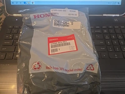 57450-SXS-003 HONDA CRV 2007-11 WHEEL SPEED SENSOR , Right Front OEM NEW - Image 1 of 2