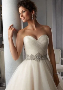 Morilee by Madeline Gardner wedding dress size 16 /18 RRP 1500 has 8 cuts in hem - Picture 1 of 20