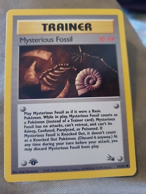 Pokemon 1st Edition Mysterious Fossil 62/62 Series Fossil light play littlewhite - Image 1 of 2
