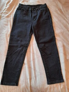 DG2 by Diane Gilman Virtual Stretch Denim Straight Leg Cropped Jeans Black - Picture 1 of 2