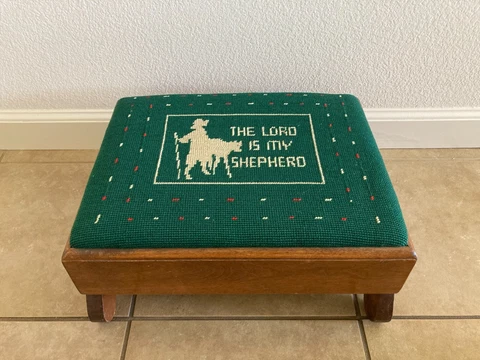 Vintage ~ " THE LORD IS MY SHEPHERD " Tapestry Wooden ~ Prayer Foot Stool ~ Cover